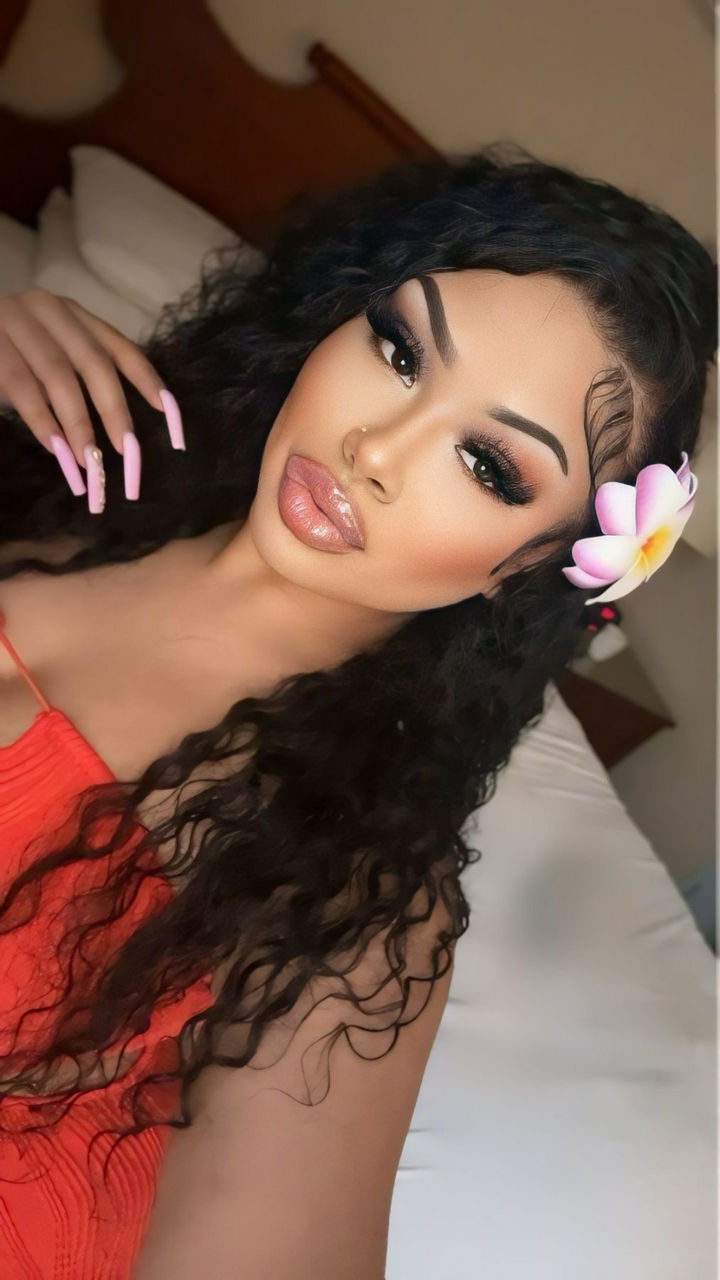 Escorts Honolulu, Hawaii Daddy’s pornstar 😘