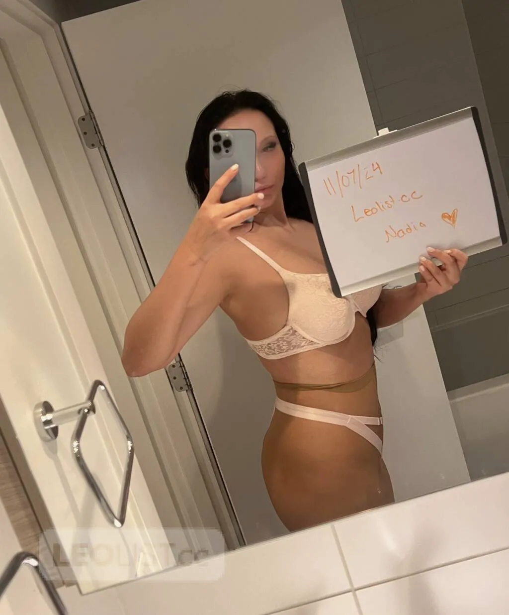 Escorts Winnipeg, Manitoba ONLINE ONLY • SULTRY GFE•