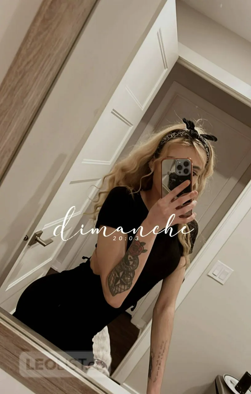 Escorts Ottawa, Ontario Cam2cam Live! Sxting Inclue Dirty conten Role play available
