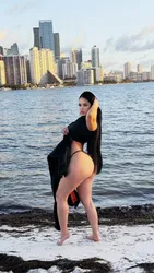 Escorts Miami, Florida Roxanat