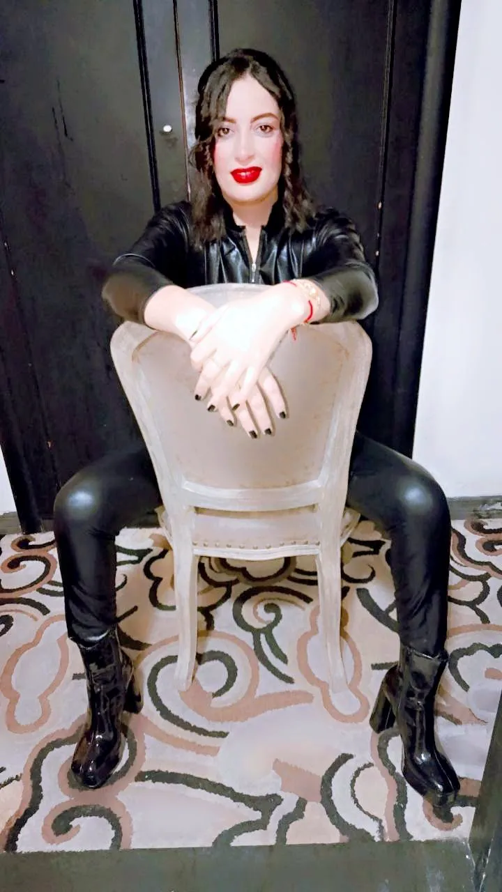 Escorts Dubai, United Arab Emirates ☣️ Mistress Maram ☣️