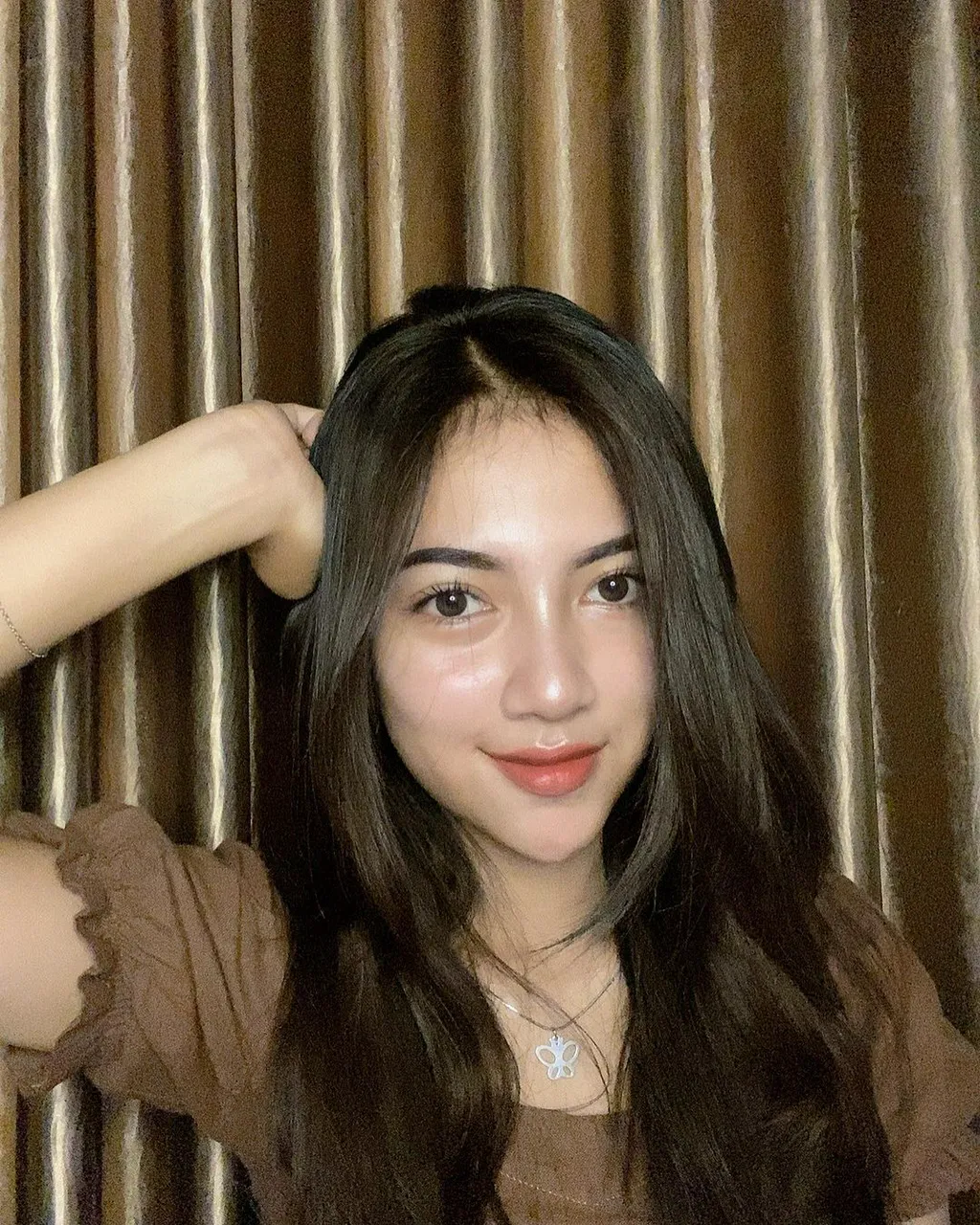 Escorts Jakarta, Indonesia FELLYSIA