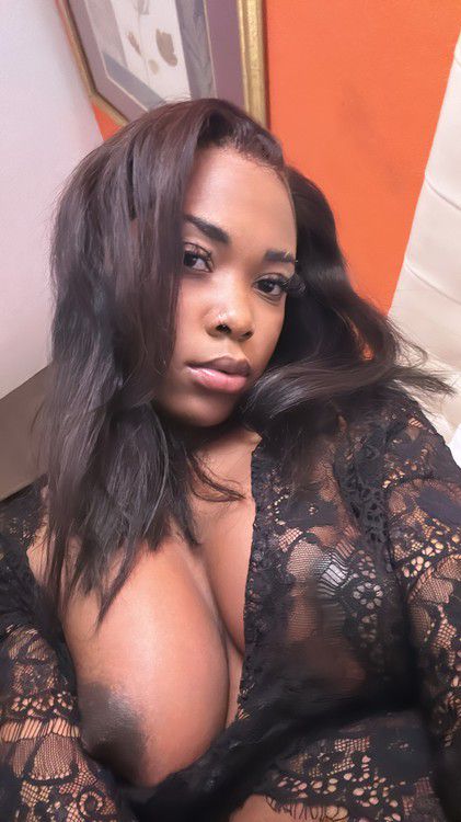 Escorts Cleveland, Ohio Nadiarose