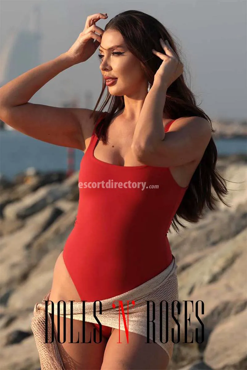 Escorts Milan, Italy Elsa, Dollsandroses