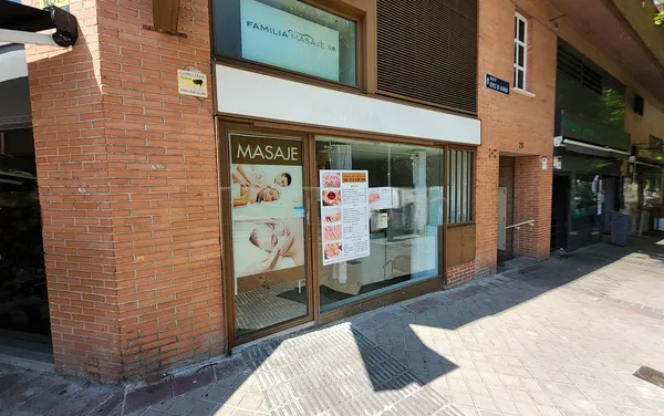 Massage Parlors Madrid, Spain Familia Masaje